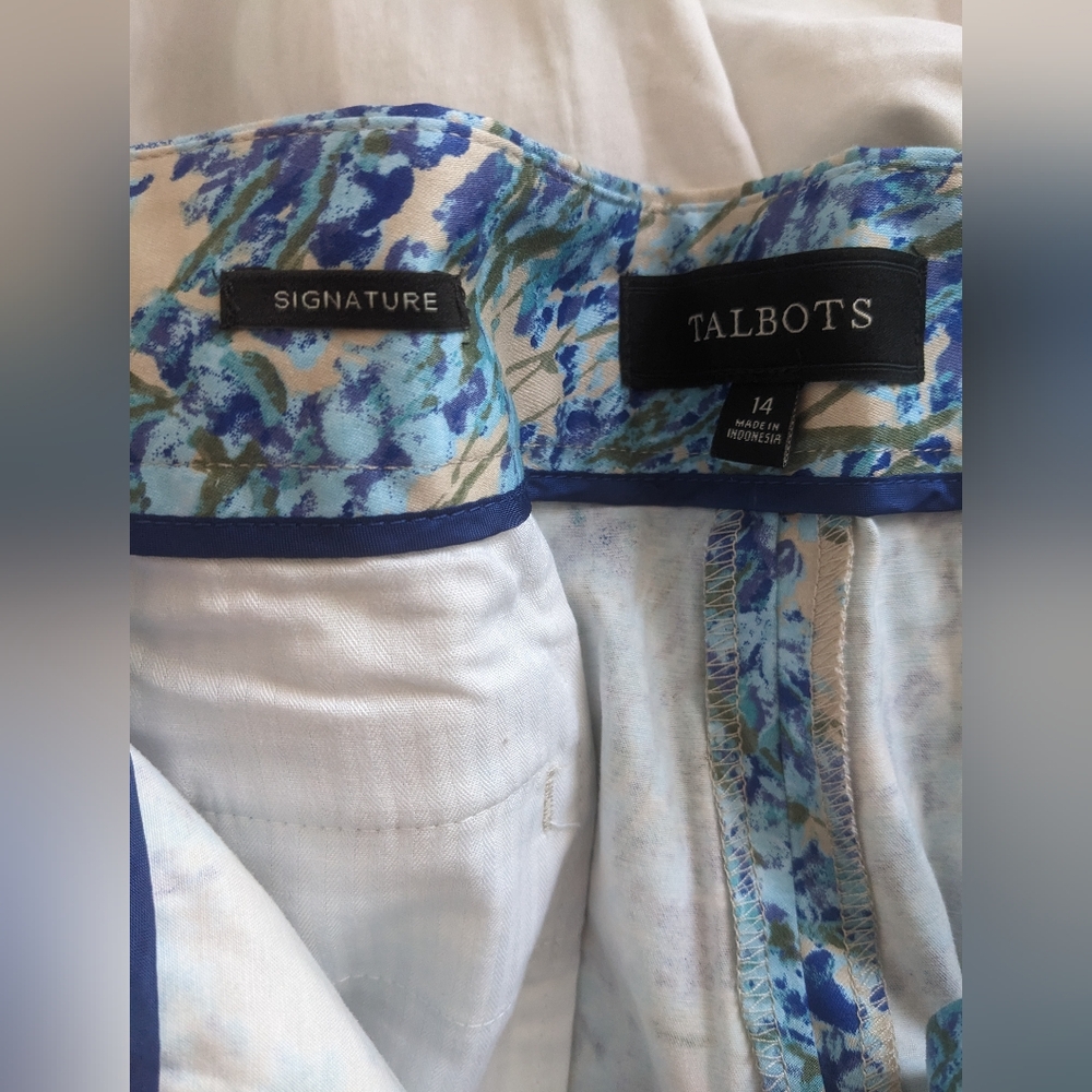 NWOT Talbots Capris Pants Silky Soft - Picture 3 of 11